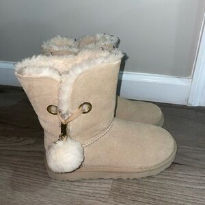 Ugg Sand Suede Short Boots